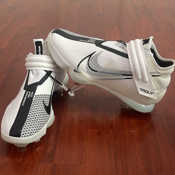 Nike Force Zoom Trout 7 Men’s White/Black Baseball Cleats - Picture 3 of 5